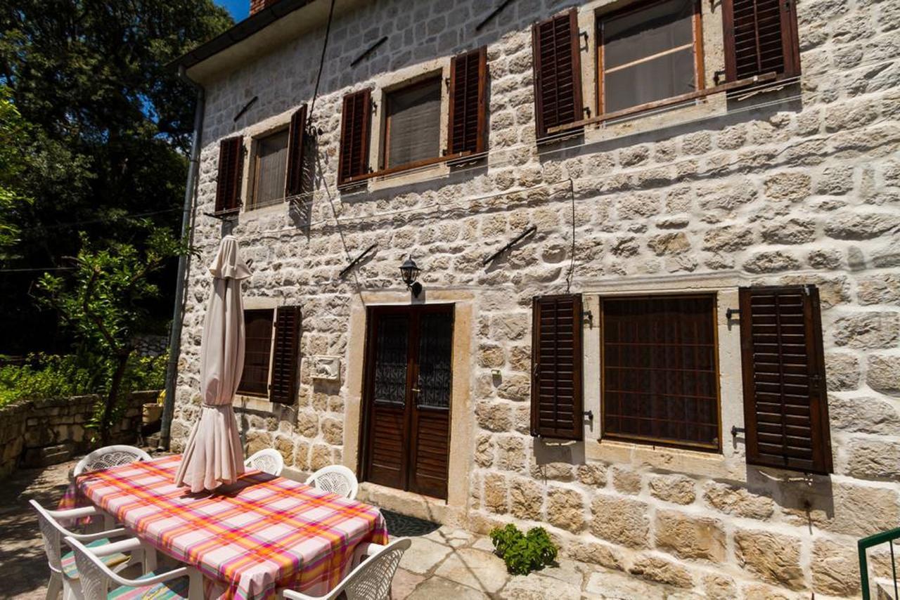 Apartment Villa Venezia Пераст Экстерьер фото