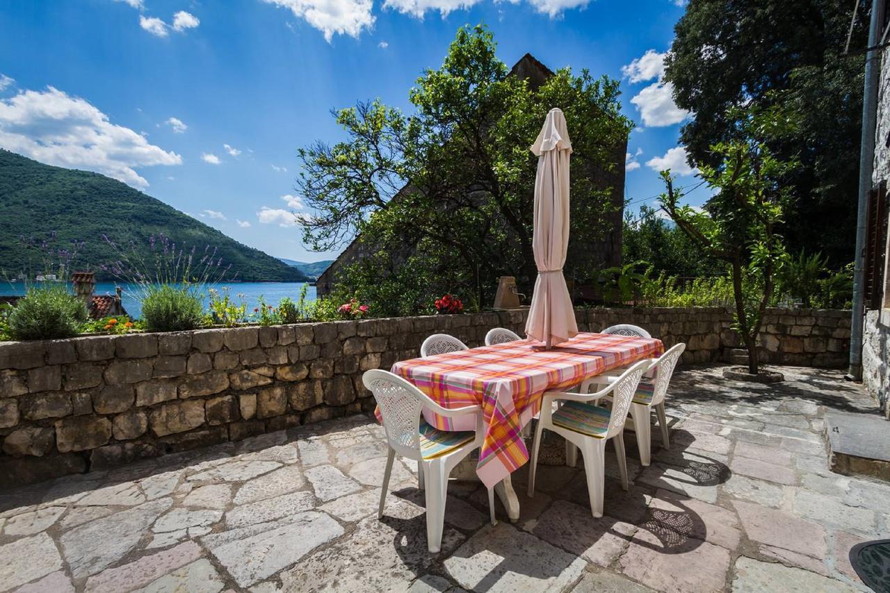 Apartment Villa Venezia Пераст Экстерьер фото